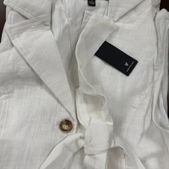 NWT Lulus You're in Luck White Sleeveless Button-Front Romper - Picture 12 of 14